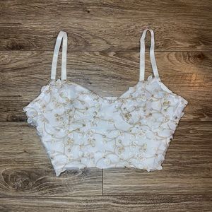 🤍 White & Gold floral top
